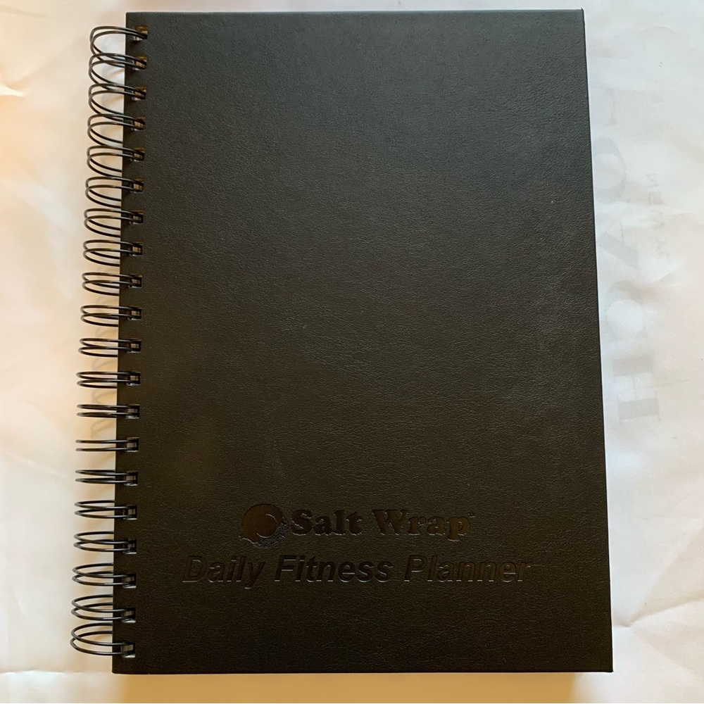 Black Daily Fitness Planner‎